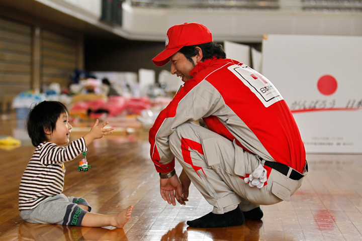Япония спустя месяц после землетрясений и цунами