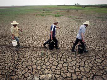Сильнейшая засуха в Китае 2011 (видео)
