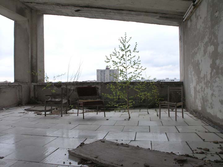 чернобыль, Припять, авария на АЭС, 2011, фото, последствия катастрофы, город-призрак сегодня