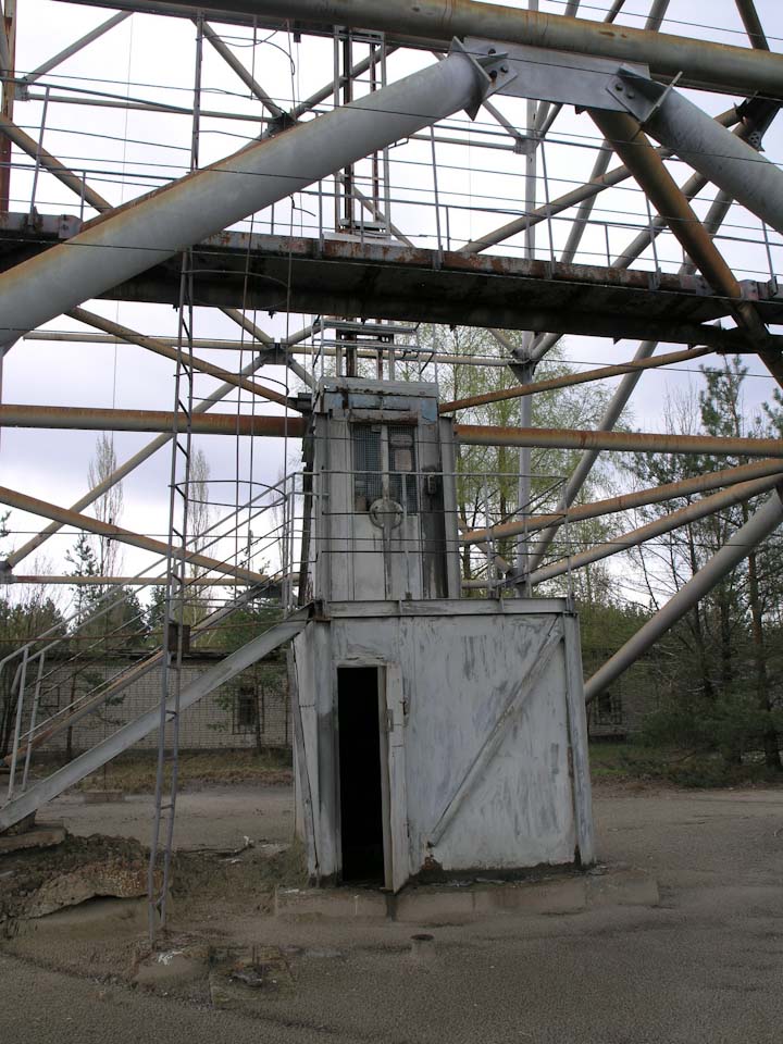 чернобыль, Припять, авария на АЭС, 2011, фото, последствия катастрофы, город-призрак сегодня