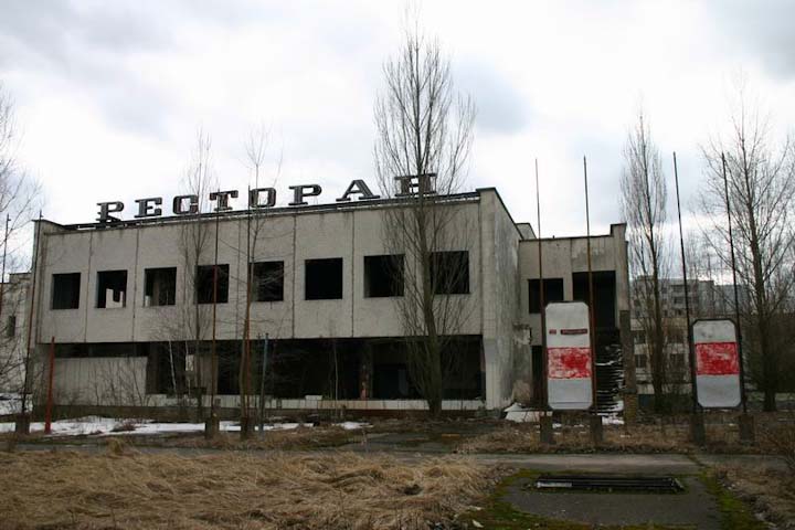 Чернобыль, Припять, катастрофа на АЭС, фото 2011 года, зона отчуждения, сегодня