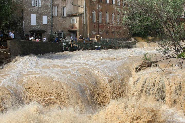 Наводнения в Европе 2010 год (фото)