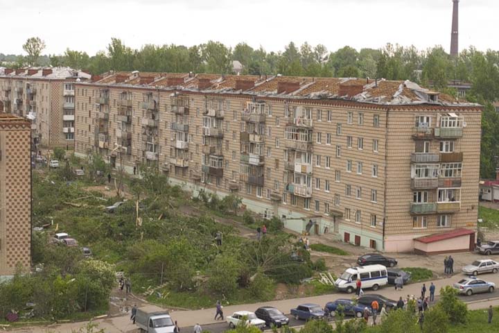 торнадо, смерч, ураган в России, Сергиев-Посад, Краснозаводск, 2010, фото