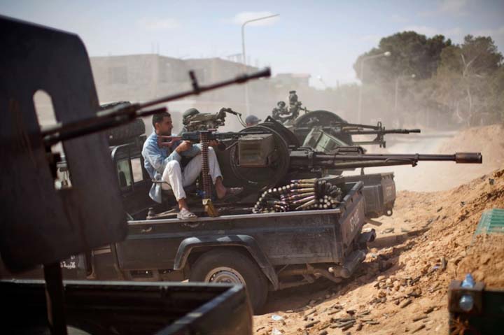 Война в Ливии. 3 месяца спустя. Боевые действия, военные операции, жертвы бомбардировок, боевики, уникальные фото с места событий
