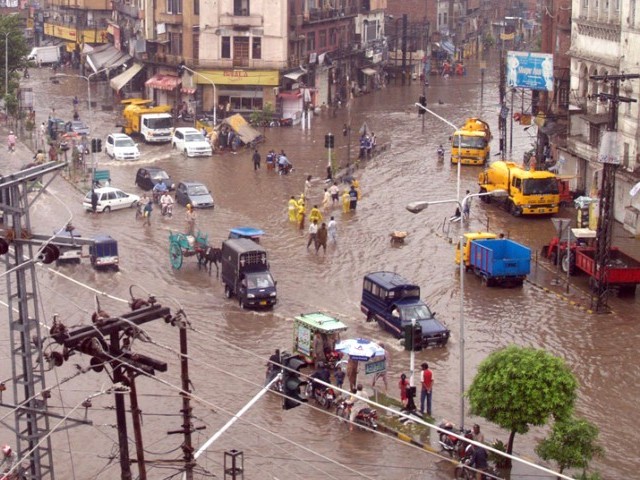 Наводнение в Пакистане 2011: второй год подряд страну заливает водой