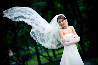 свадебный фотограф, девушка в свадебном платье
