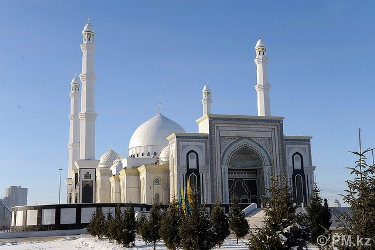 Пожар в Астане (Казахстан), 15.01.2012 горит мечеть «Хазрет Султан» (видео)