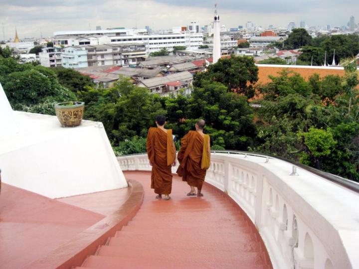 бангкок, монахи и отдых с ними