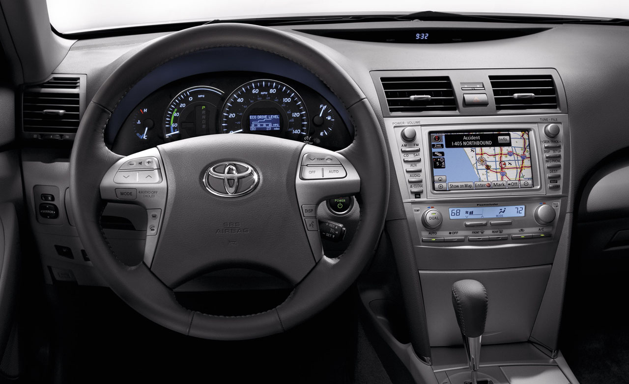 Toyota Camry, фото авто, отзывы, салон, внешний вид 2013