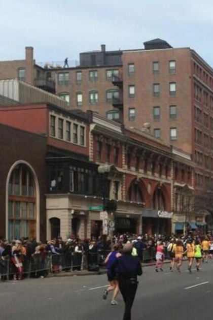 взрывы на Бостонском марафоне (США) 15 апреля 2013 года, фото теракт в США