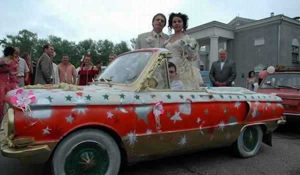 украшение машин на свадьбу