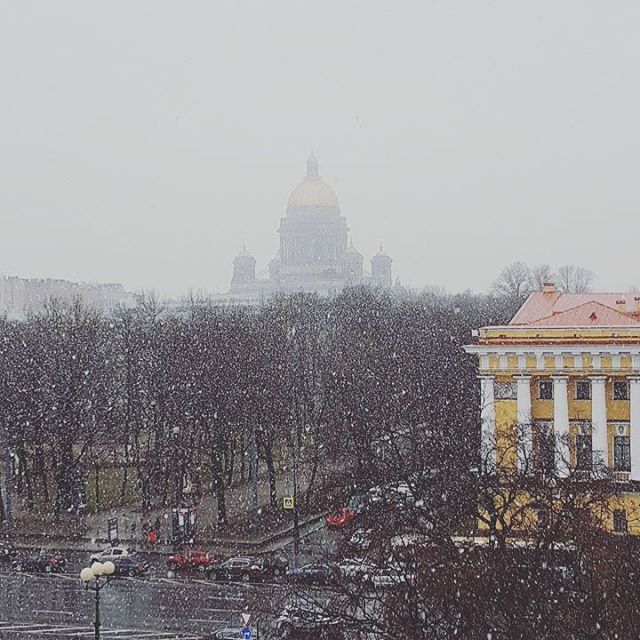 Петербург в снегу апрель 2016