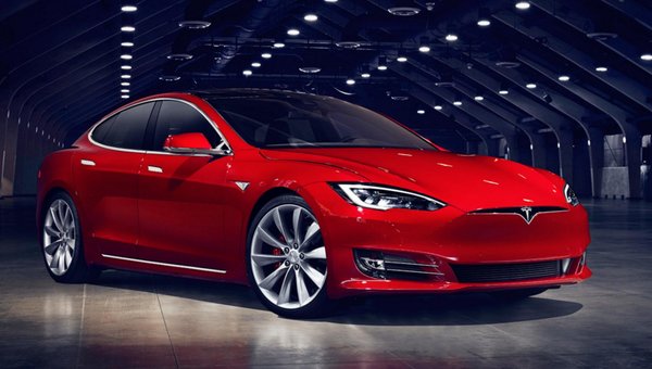 Tesla обновила линейку своих автомобилей